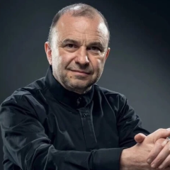 Конфлікт у Палаці «Україна» та ювілейний концерт Павліка
