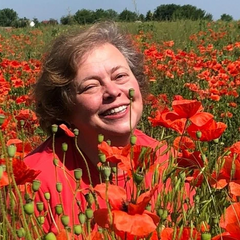 Hrytsenko congratulates his wife on her birthday