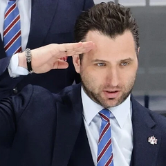 Oligarch from Russia shows optimism about hockey