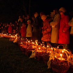 Скорочена комендантська година на Великодню ніч