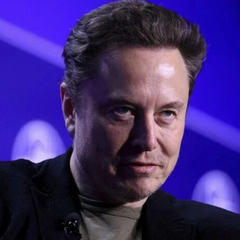 Французские водители подают в суд на Tesla из-за Илона Маска