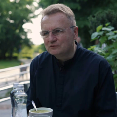 Lviv Mayor Discloses Finances: $3,600 Monthly Salary and $1,400 in Bank