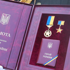 Государство закупает военные награды за миллионы