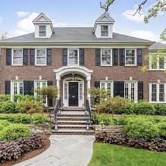 Будинок з фільму «Сам удома»