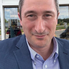 Міністр Чернишов повернувся в Україну