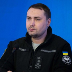 Дрон-перехоплювач в повітрі над Україною
