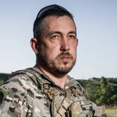 Командир Лучанов самовільно залишив військову службу