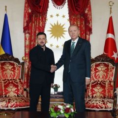 Zelensky and Erdogan Agree to Strengthen Black Sea Grain Corridor and Maritime Security