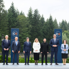 С8 для укрепления сотрудничества карпатских стран