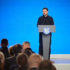 Zelensky meeting with Tikhonovskaya at summit