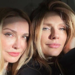 Olga Sumskaya with her daughter in Moscow