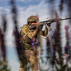 Военные в зоне боевых действий