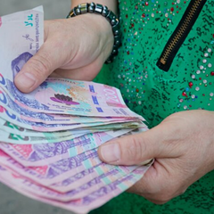 Два ценных шраста в долларах