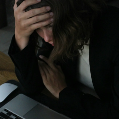 Chronic stress and poverty increase heart attack risk