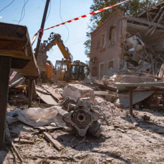 Ліквідація наслідків нічного удару у Сумах