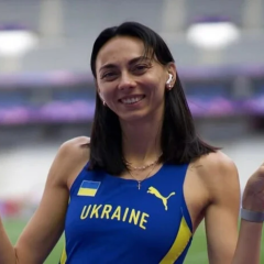Олімпійська призерка Геращенко після народження дитини