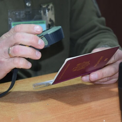 Затримання батька з фальшивими документами