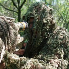 Украинский снайпер показывает высокое мастерство