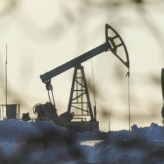 Таємна закупівля російської нафти у лазівку