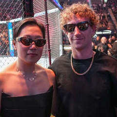 Цукерберг на вихідних з розвагами