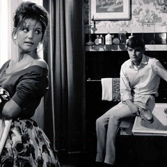 Картка зображення італійської кіно легенди