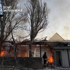 Пожар киоска и гаражей в Запорожье
