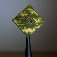 Platform for developing optical microchips