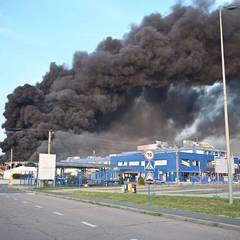 Удар росіян по заводу Flex