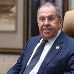 Лавров и Макрон: жалкая дипломатия