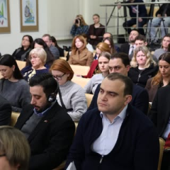 Graphic image about policy towards Crimea