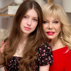 Світлана Білоножко зворушливо привітала онучку