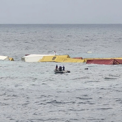 Затонуле судно біля узбережжя Індії