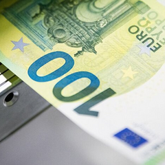 Перехід від долара на євро: терміни і умови