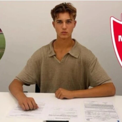 Young Ukrainian goalkeeper signed contract with Monaco