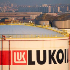 Обвал акцій Лукойлу та Роснєфті