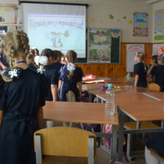 Ученики учатся защищать Украину