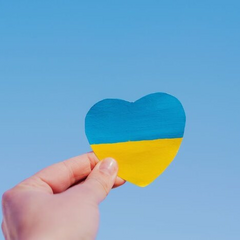 Пенсіонери отримують виплати до 2025