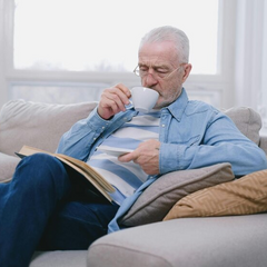 Повістка до армії для пенсіонера