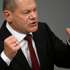 Шольц звонил Меркель через Украину