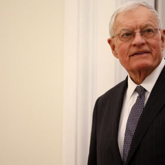 Келлог високо оцінив телефонну розмову із Зеленським