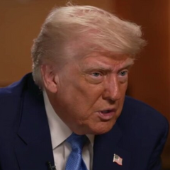 Трамп обсуждает санкции против России