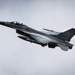 Український пілот на F-16 збив крилаті ракети