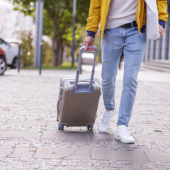 Студенты учатся за границей