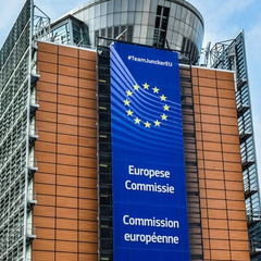 Єврокомісія сплачує штраф за порушення