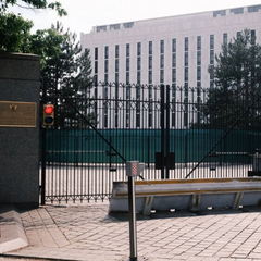Российские дипломаты возвращаются в США