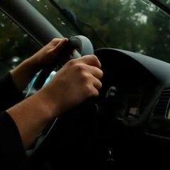 Водитель с превышенным возрастом за рулем