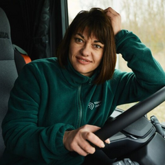 Програма Reskilling Ukraine: 700 жінок та 100 ветеранів безкоштовно навчатимуться