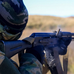 Об'єкт ЗСУ на виїзді зі зброєю