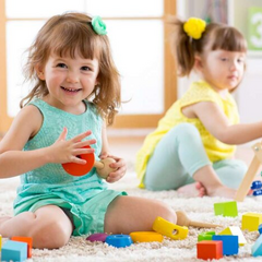 Воспитатели и помощники в патронатных семьях