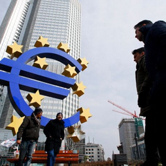 Повышение курса евро на фоне атаки Трампа на ФРС